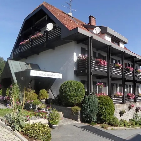 Salzsaumerhof Guest house